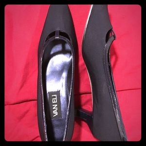 Vaneli heels size 8N (Narrow)